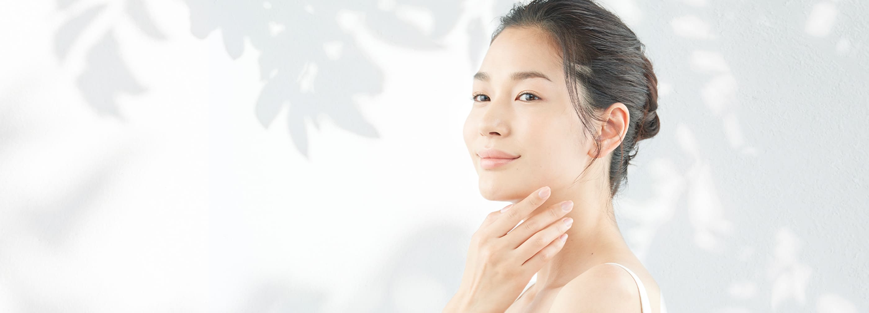 公式】大塚製薬から日本初のダブル美白美容液 サクラエ 7日間